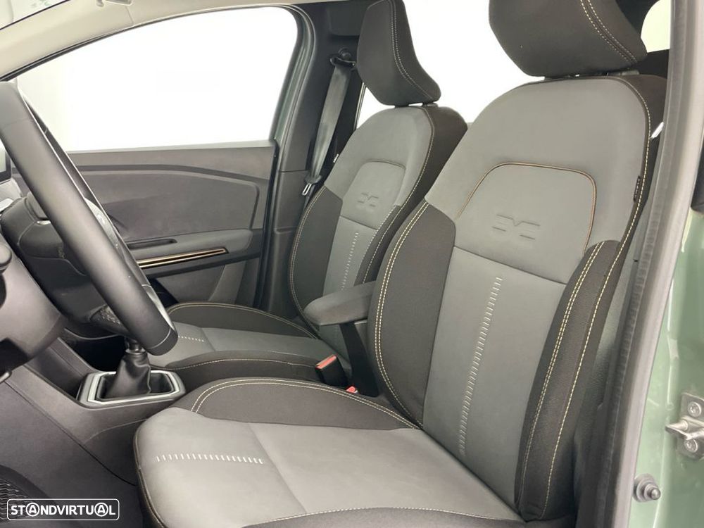Dacia Jogger 1.0 TCe Extreme 7L - 17
