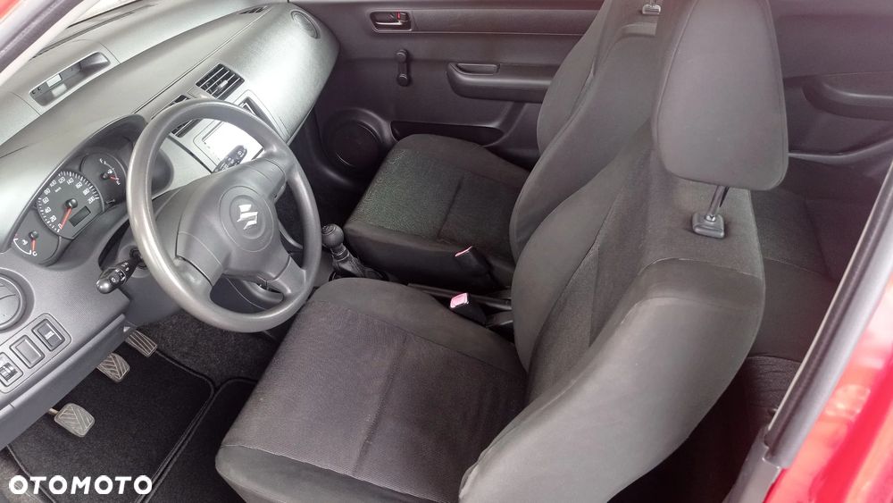 Suzuki Swift 1.3 Comfort - 35