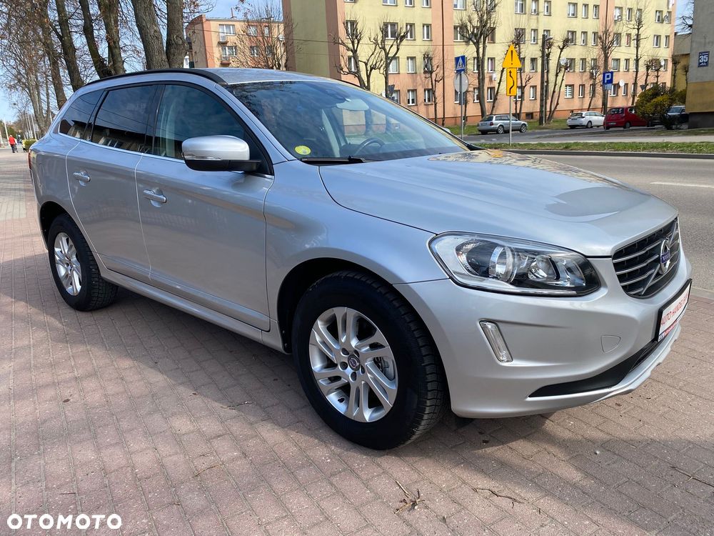 Volvo XC 60 D3 Geartronic Momentum - 28