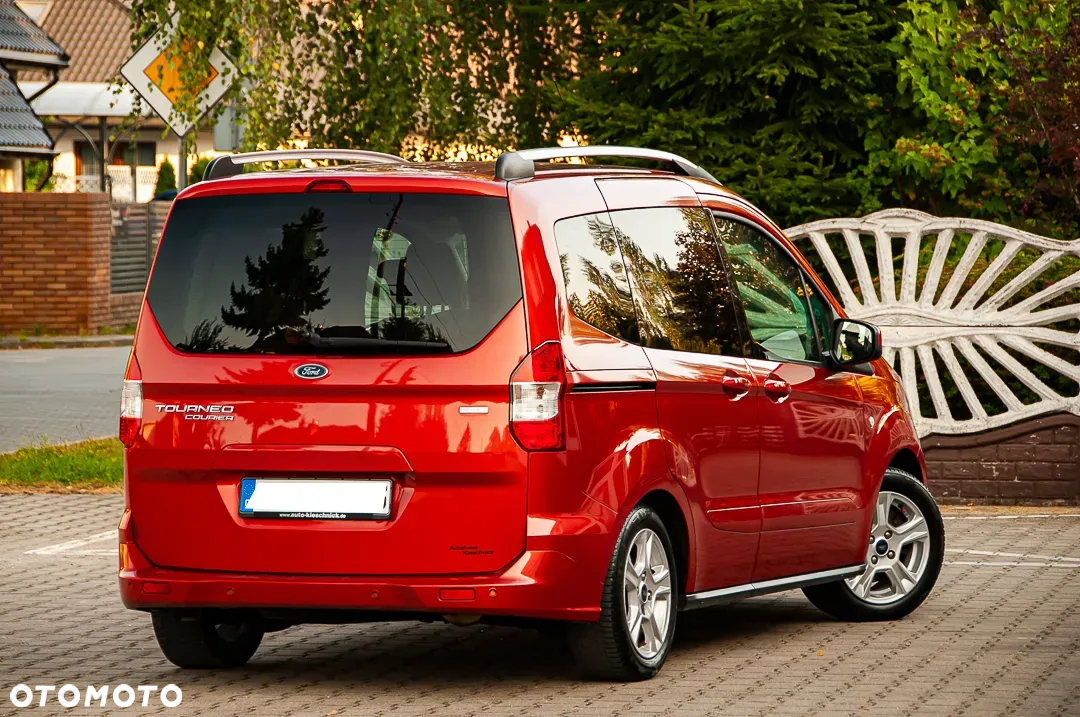 Ford Tourneo Courier 1.0 EcoBoost S&S Trend - 12