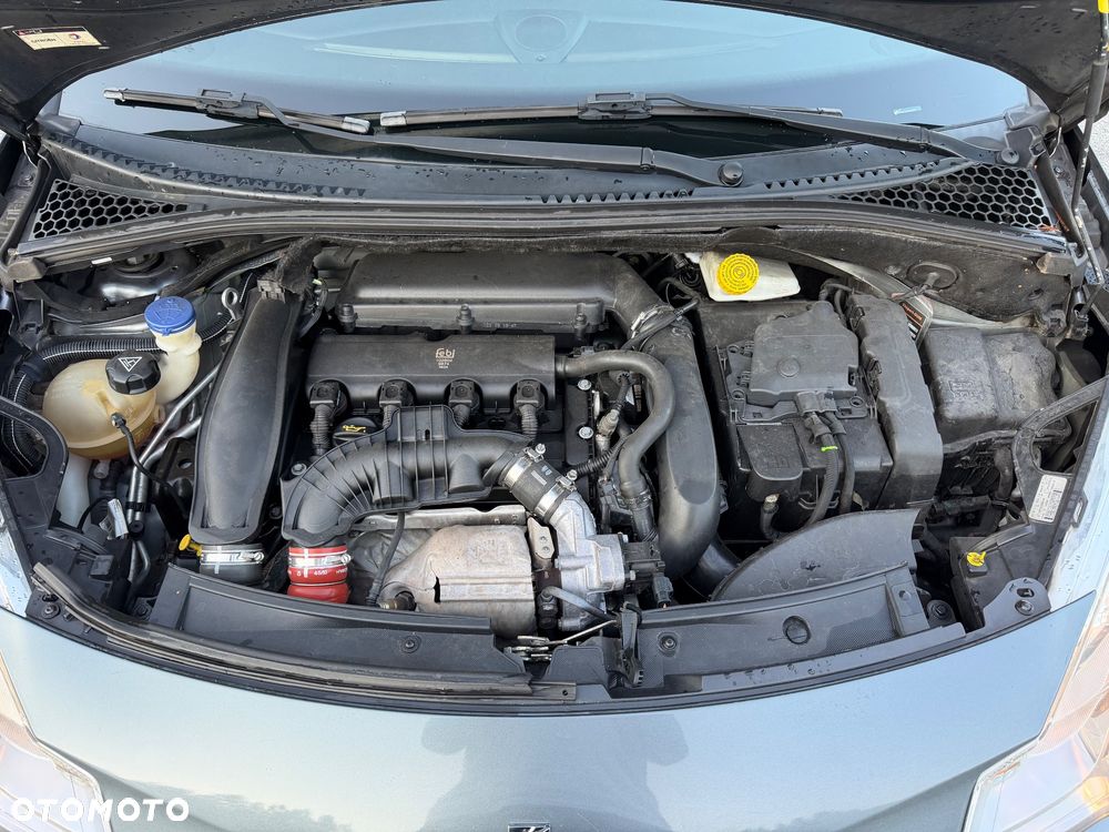 Citroën DS3 1.6 THP SportChic - 5