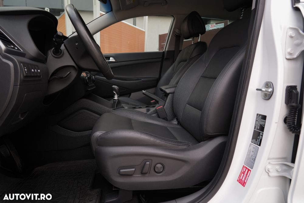 Hyundai Tucson 2.0 CRDI 4WD Style - 11