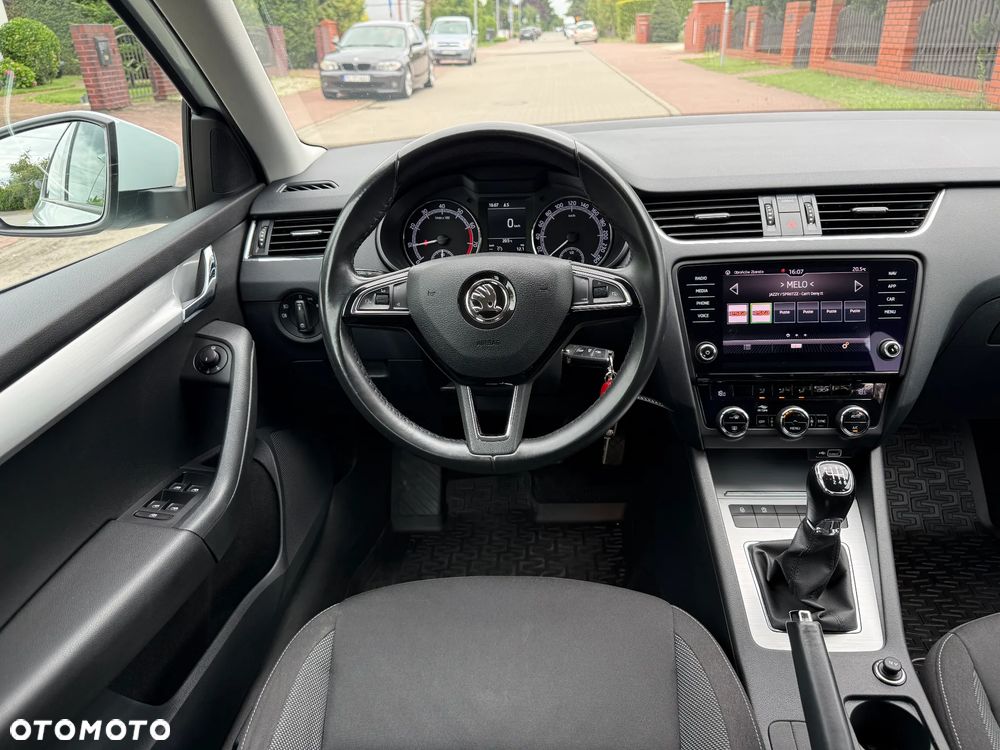 Skoda Octavia 2.0 TDI Style - 31