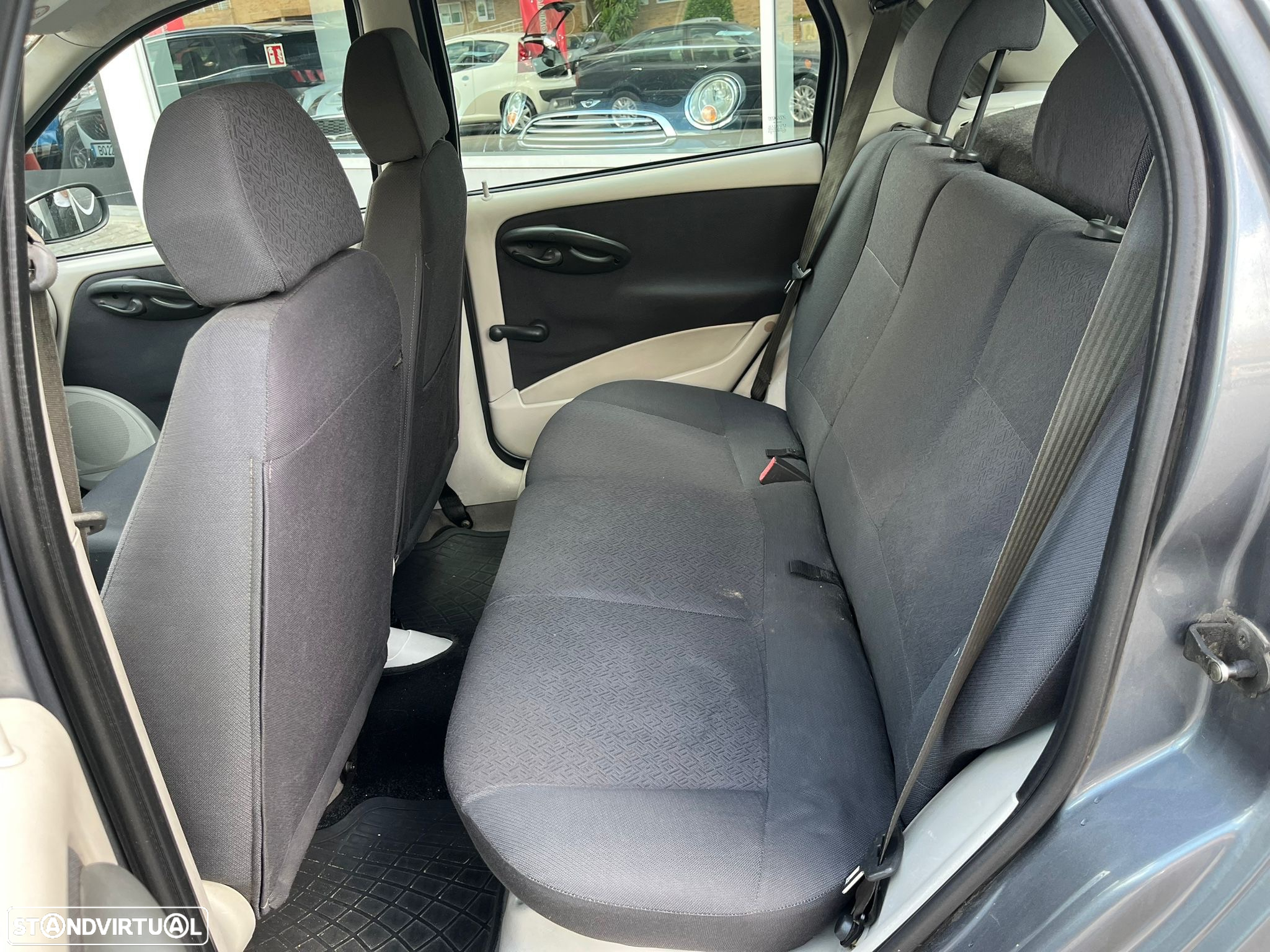 Fiat Punto 70 JTD Multijet Dynamic - 11