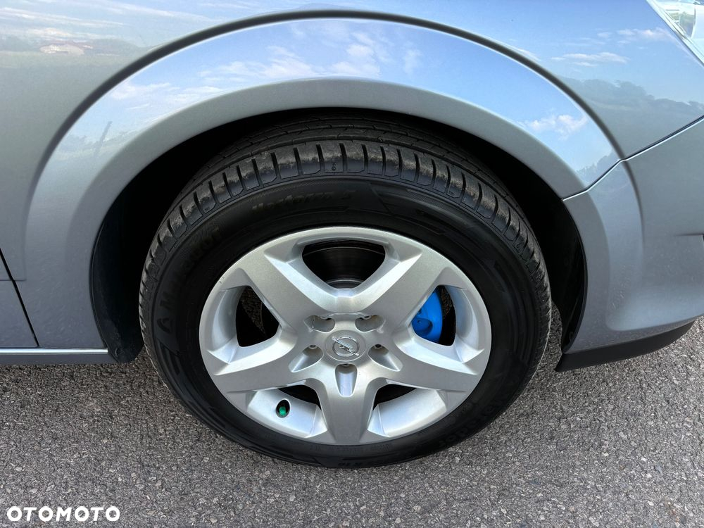 Opel Astra 1.6 Sport - 14