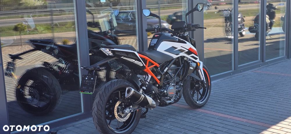 KTM Duke - 5