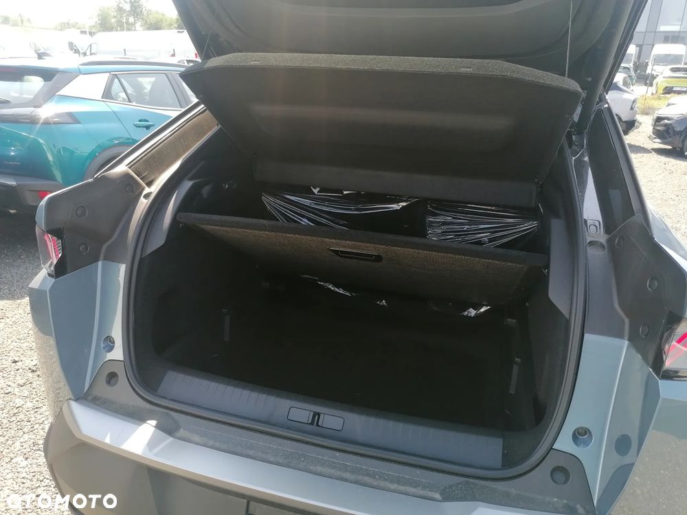 Peugeot 3008 1.2 PureTech mHEV GT E-DCS6 - 5