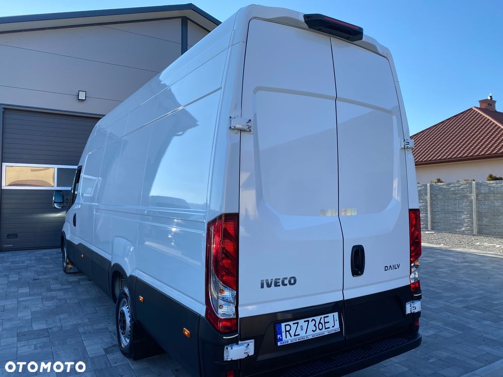 Iveco DAILY 3.0 HI MATIC 35-180, MAX długi, zakupiony w salonie w Rzeszowie, serwisowany, bezwypadkowy, pełna dokumentacja - 14