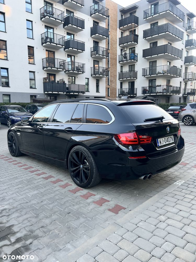 BMW Seria 5 530d xDrive - 4