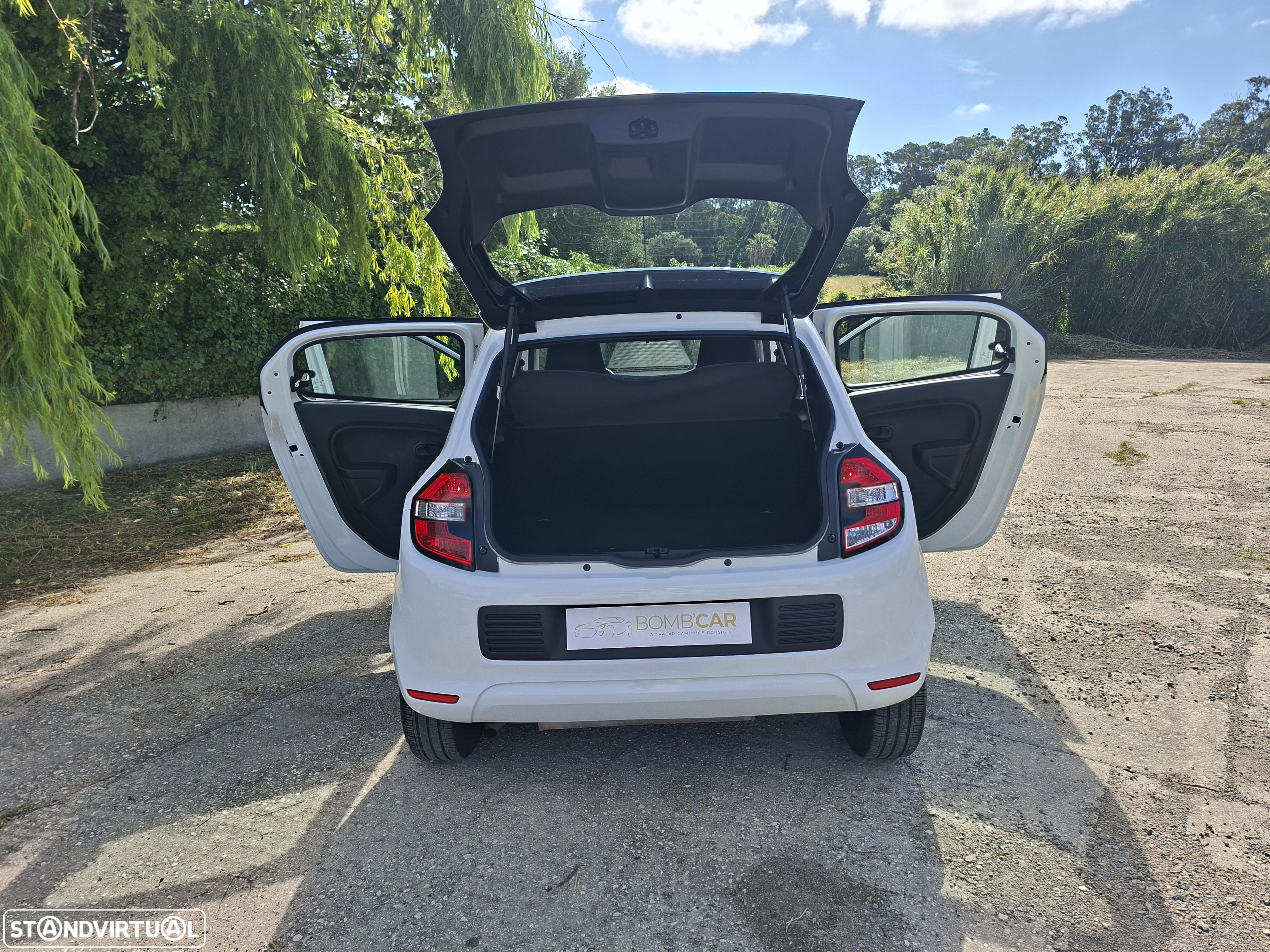 Renault Twingo SCe 70 Liberty - 36