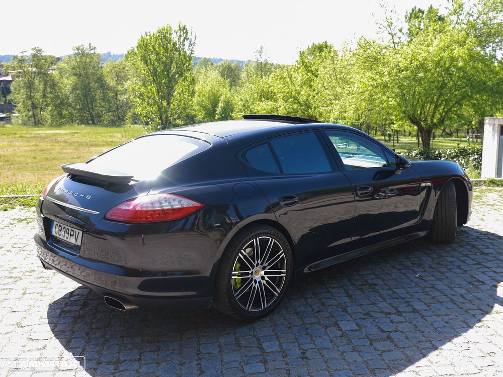 Porsche Panamera Platinum Edition - 6