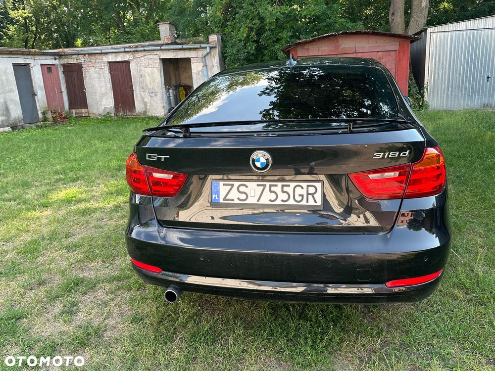 BMW Seria 3 318d - 9