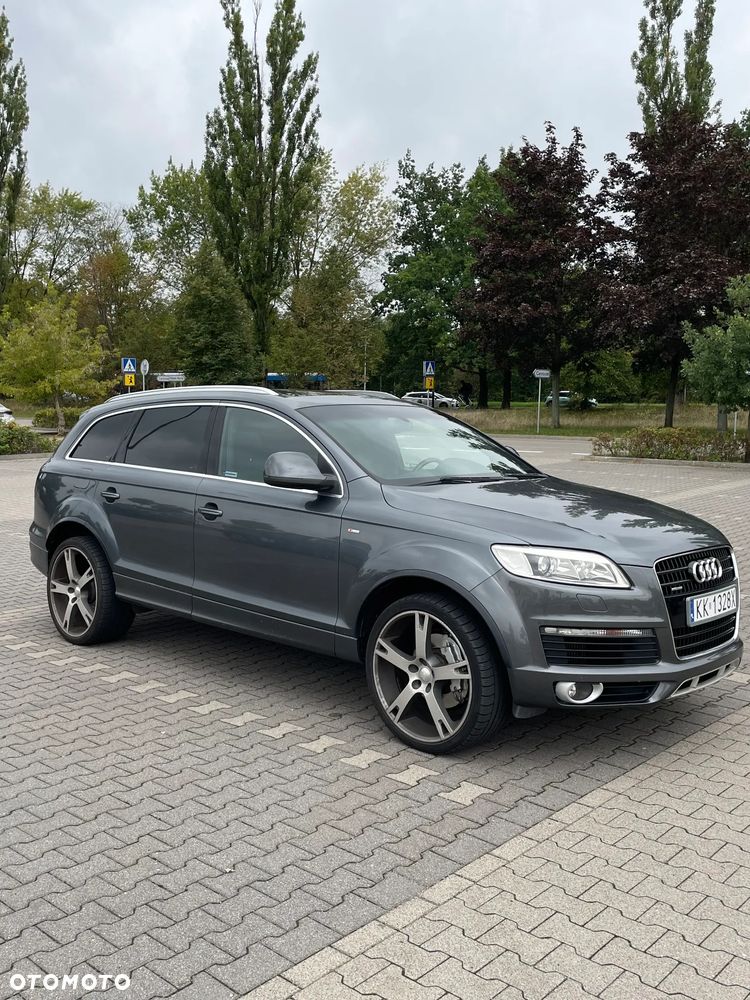 Audi Q7 - 2