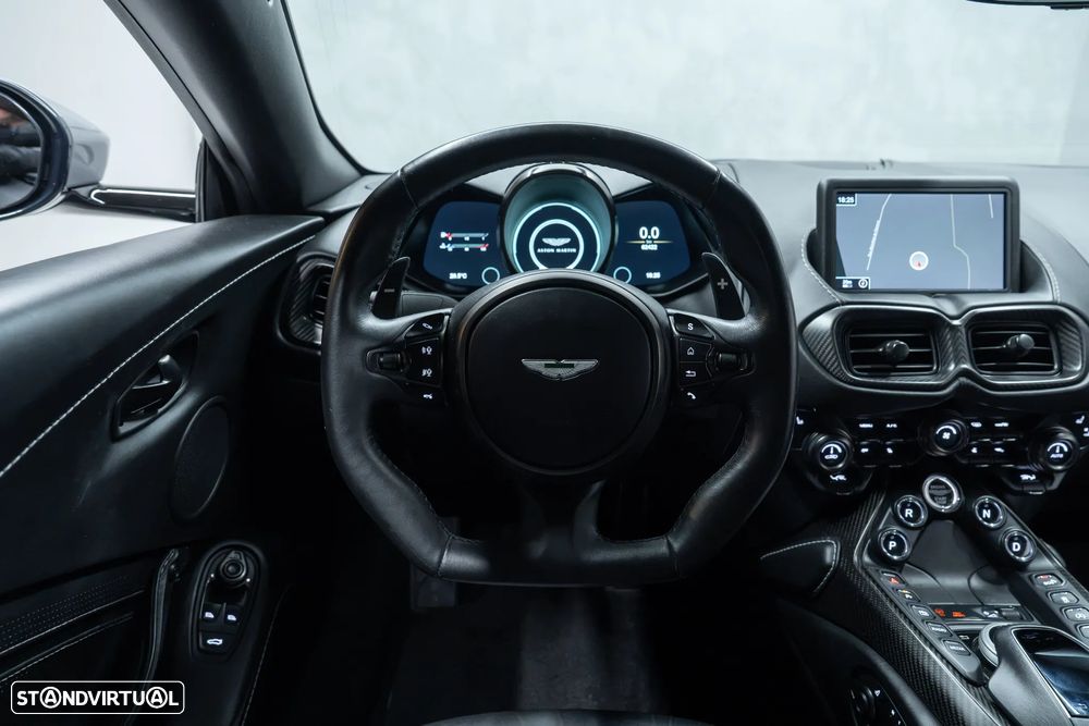 Aston Martin Vantage Coupe 4.0 Twin-Turbo V8 - 22