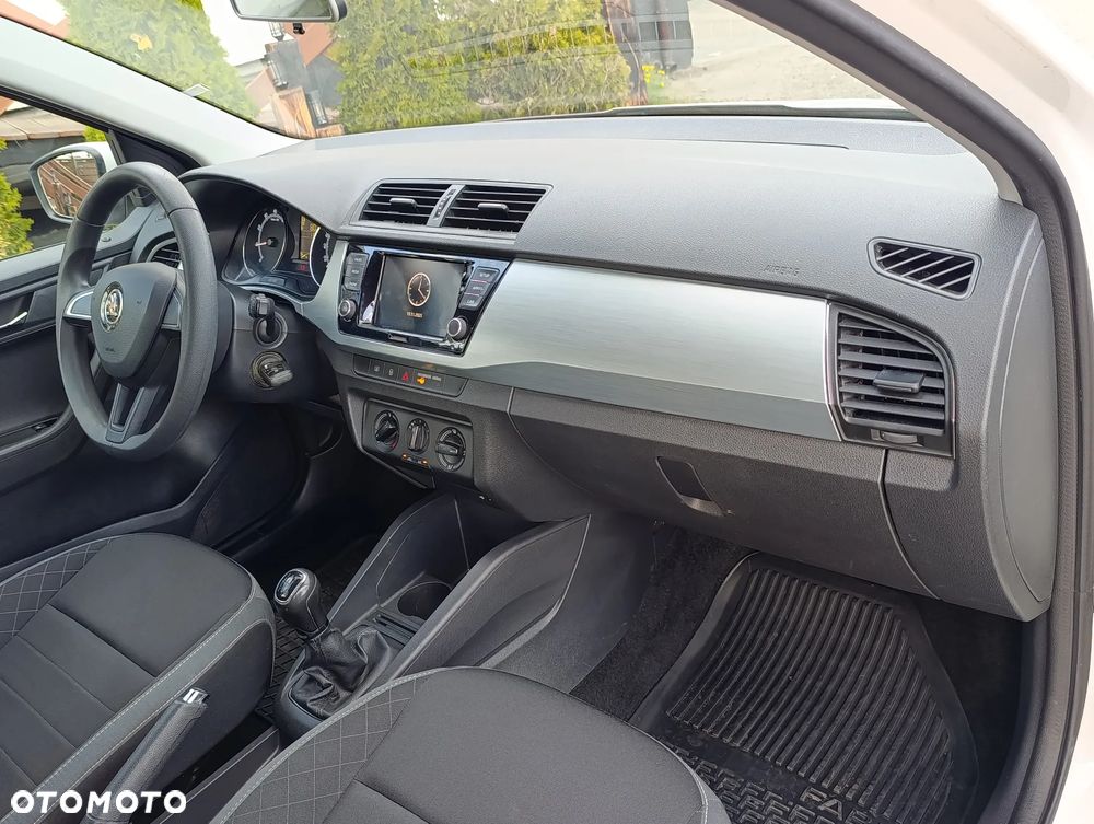 Skoda Fabia 1.0 Ambition - 15