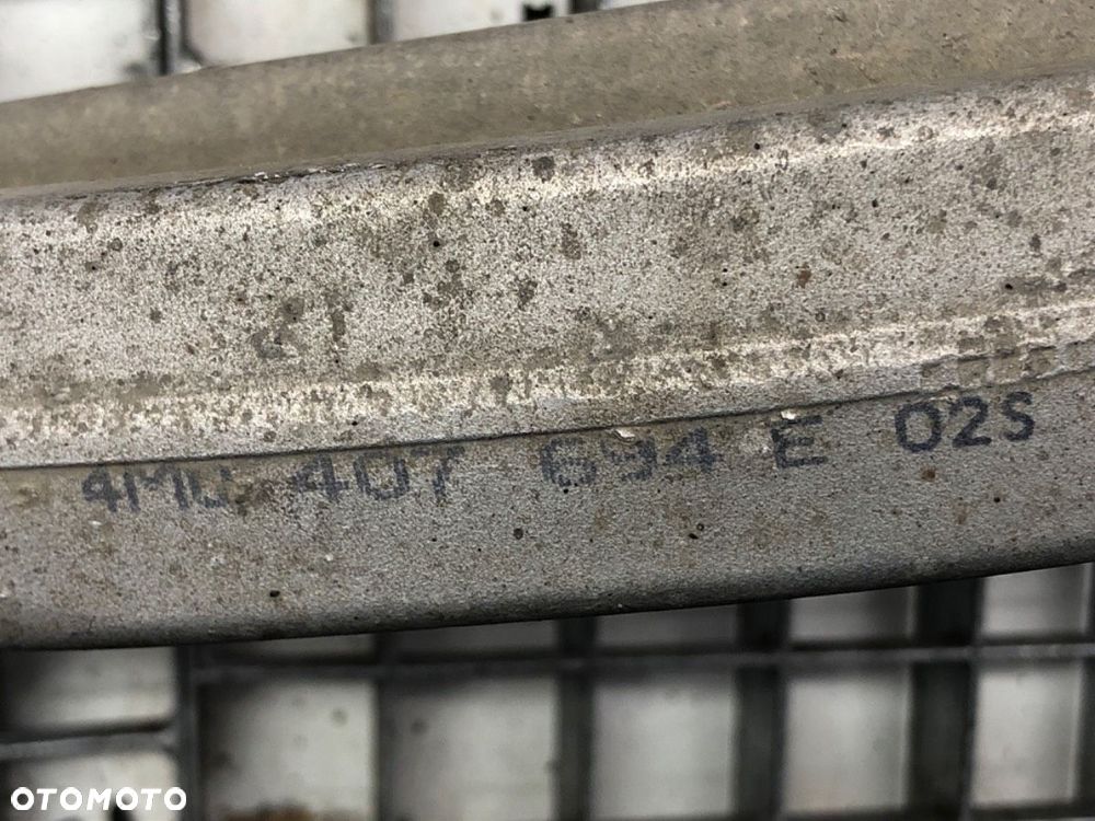 WAHACZ PRZÓD PRAWY  AUDI Q7 (4MB, 4MG) 2015 - 2022  4M0407694E - 4