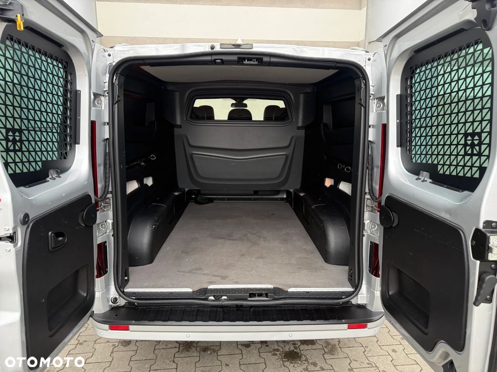 Opel Vivaro - 30