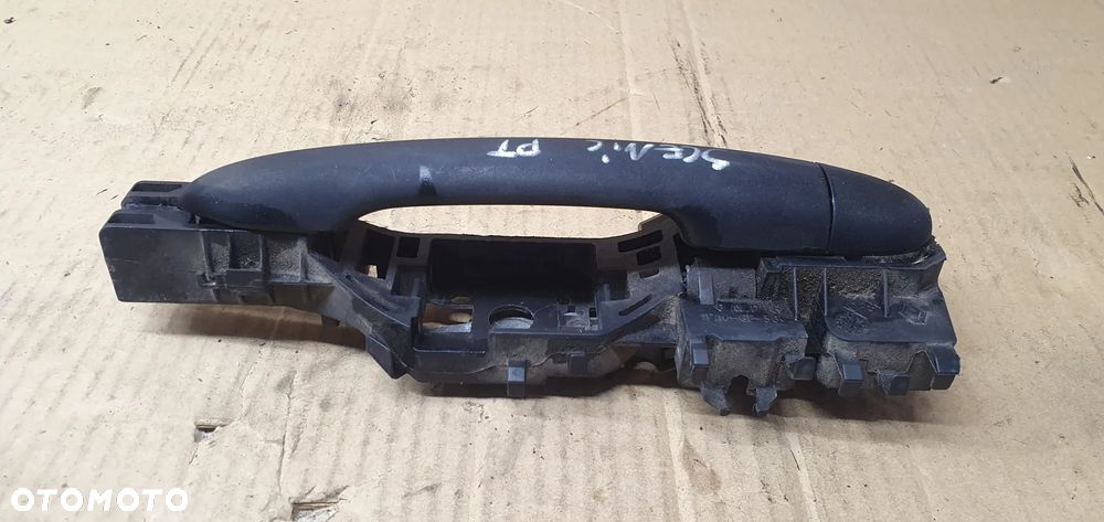 Klamka prawy tył tylna prawa Renault Scenic II 8200028463 - 2