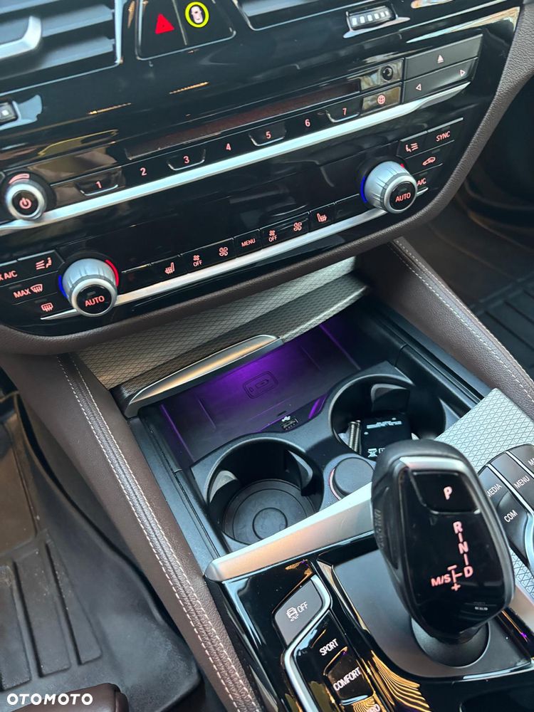 BMW Seria 5 530d - 17