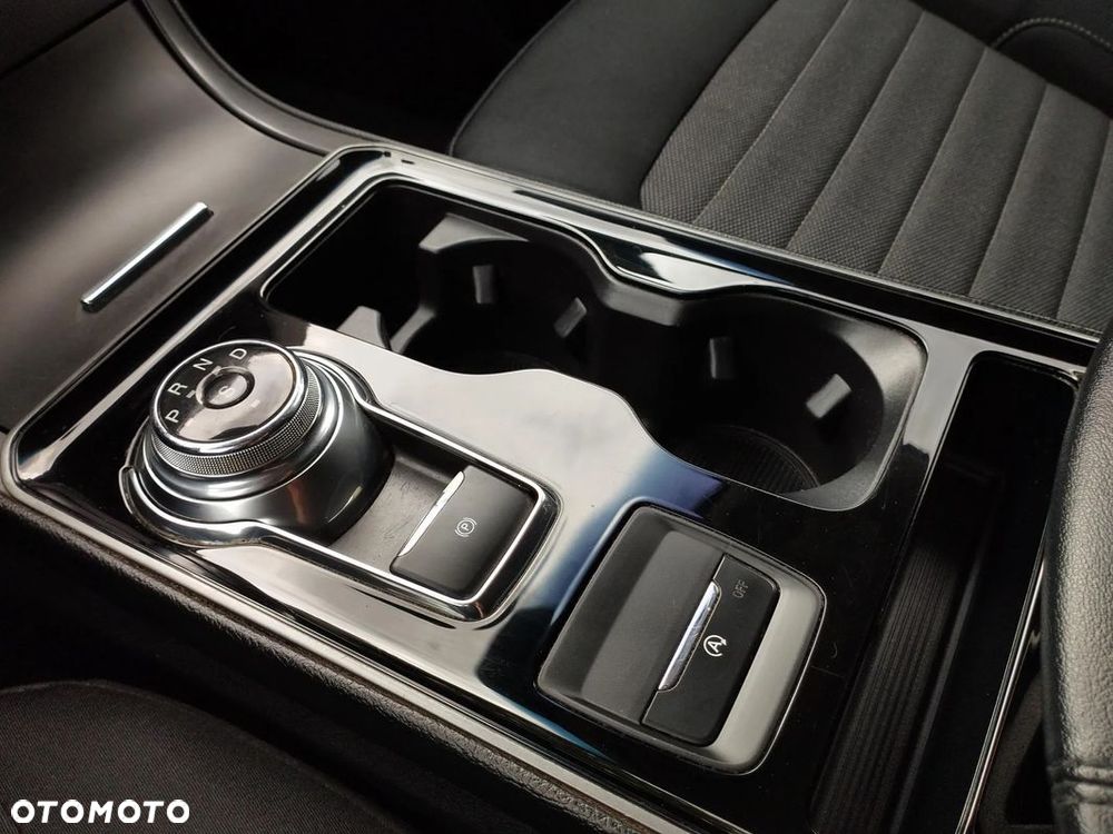 Ford Edge - 18