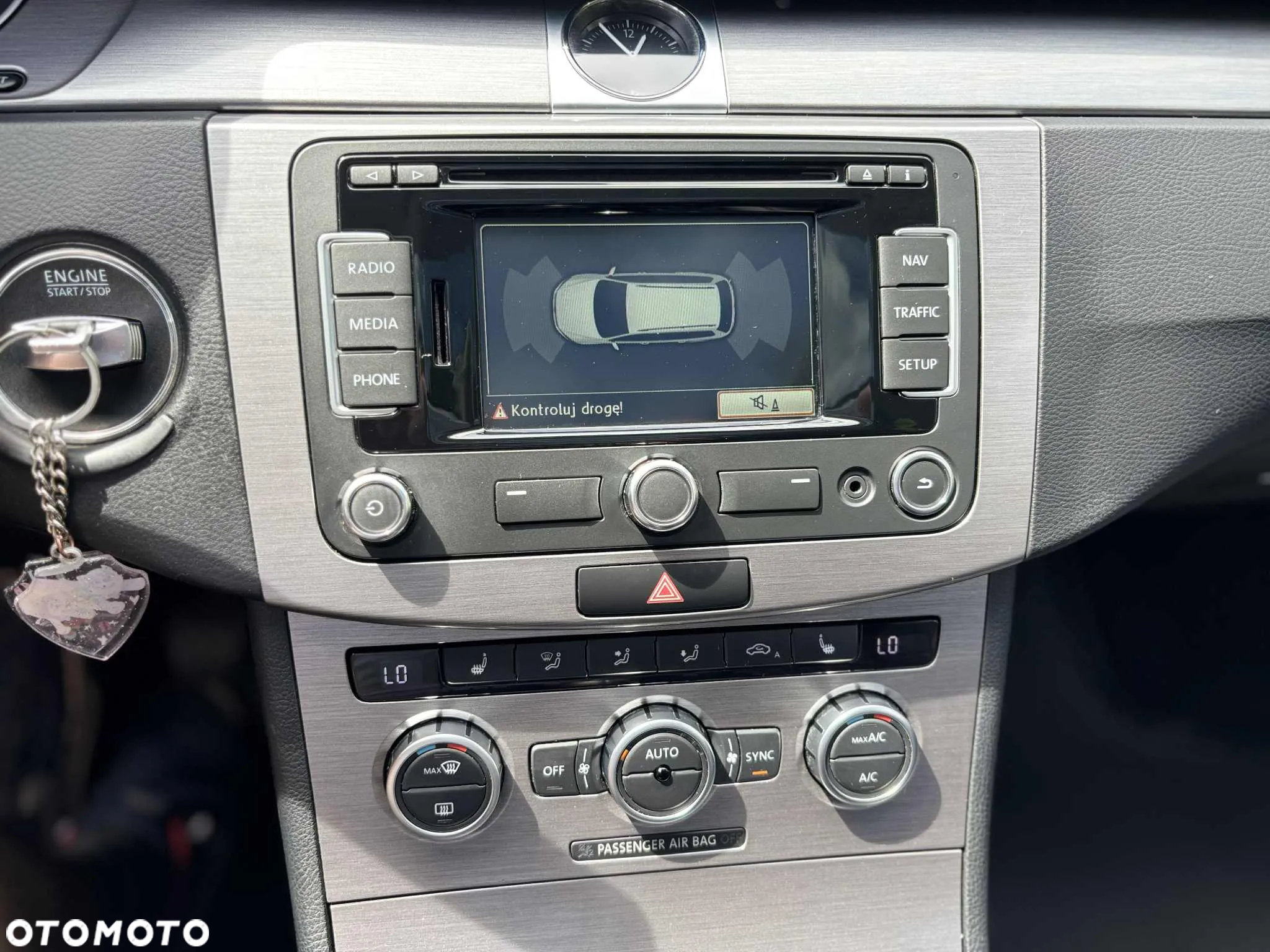 Volkswagen Passat 1.6 TDI Comfortline - 12