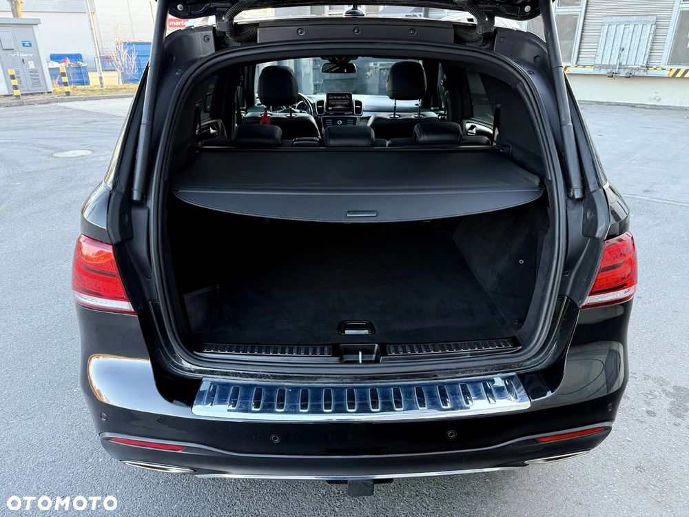 Mercedes-Benz GLE 400 4-Matic 9G-TRONIC - 33