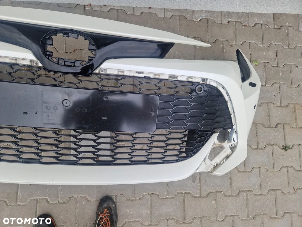 Zderzak Toyota Corolla XII E21 E210 2018 - - 4