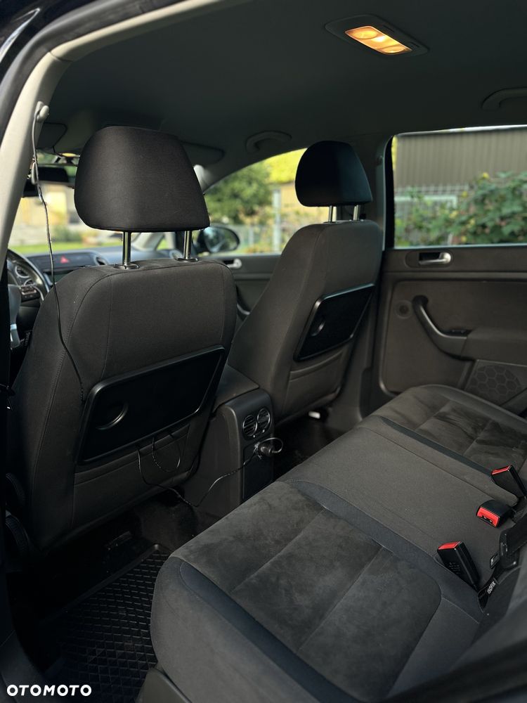 Volkswagen Golf Plus - 8