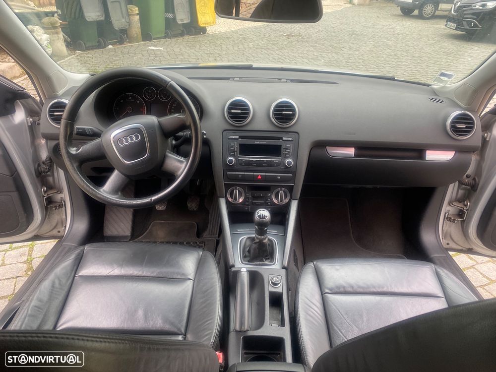 Audi A3 Sportback 2.0 TDi Attraction - 24