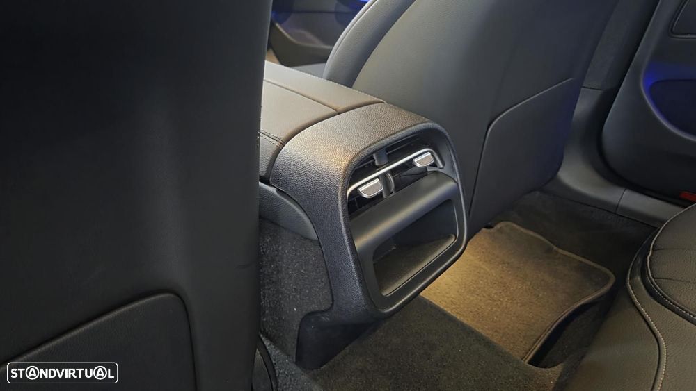 Mercedes-Benz E 300 de 4Matic All-Terrain - 12