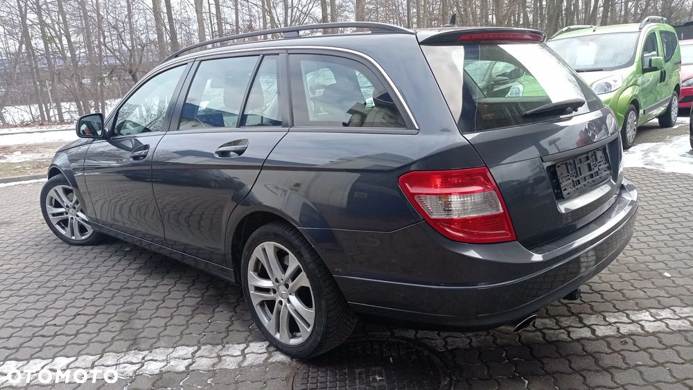 Mercedes-Benz Klasa C 220 CDI DPF Automatik Avantgarde - 11