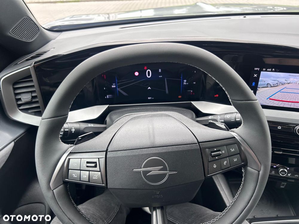 Opel Mokka 1.2 T Edition S&S - 11