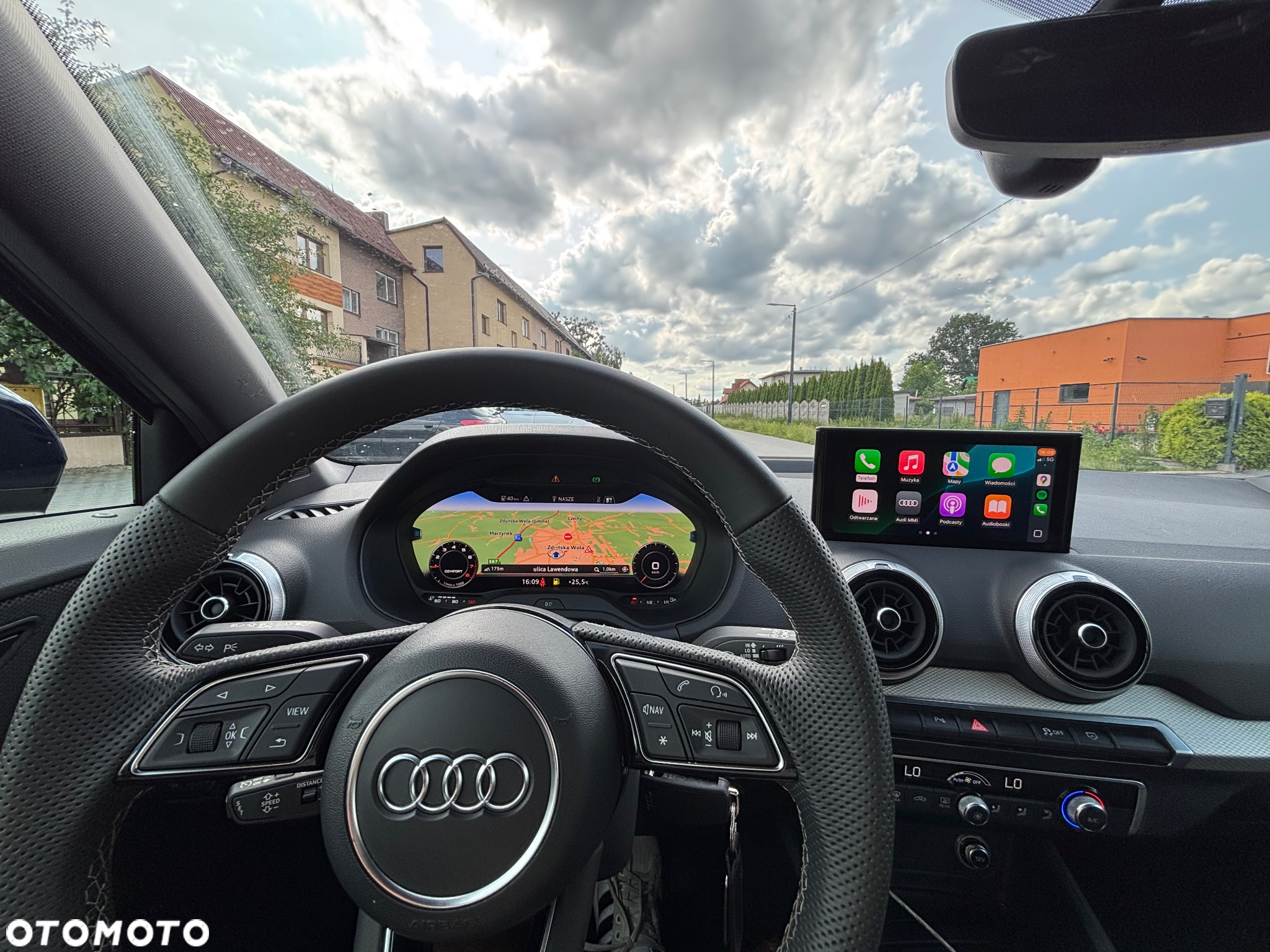 Audi Q2 35 TFSI S Line - 10