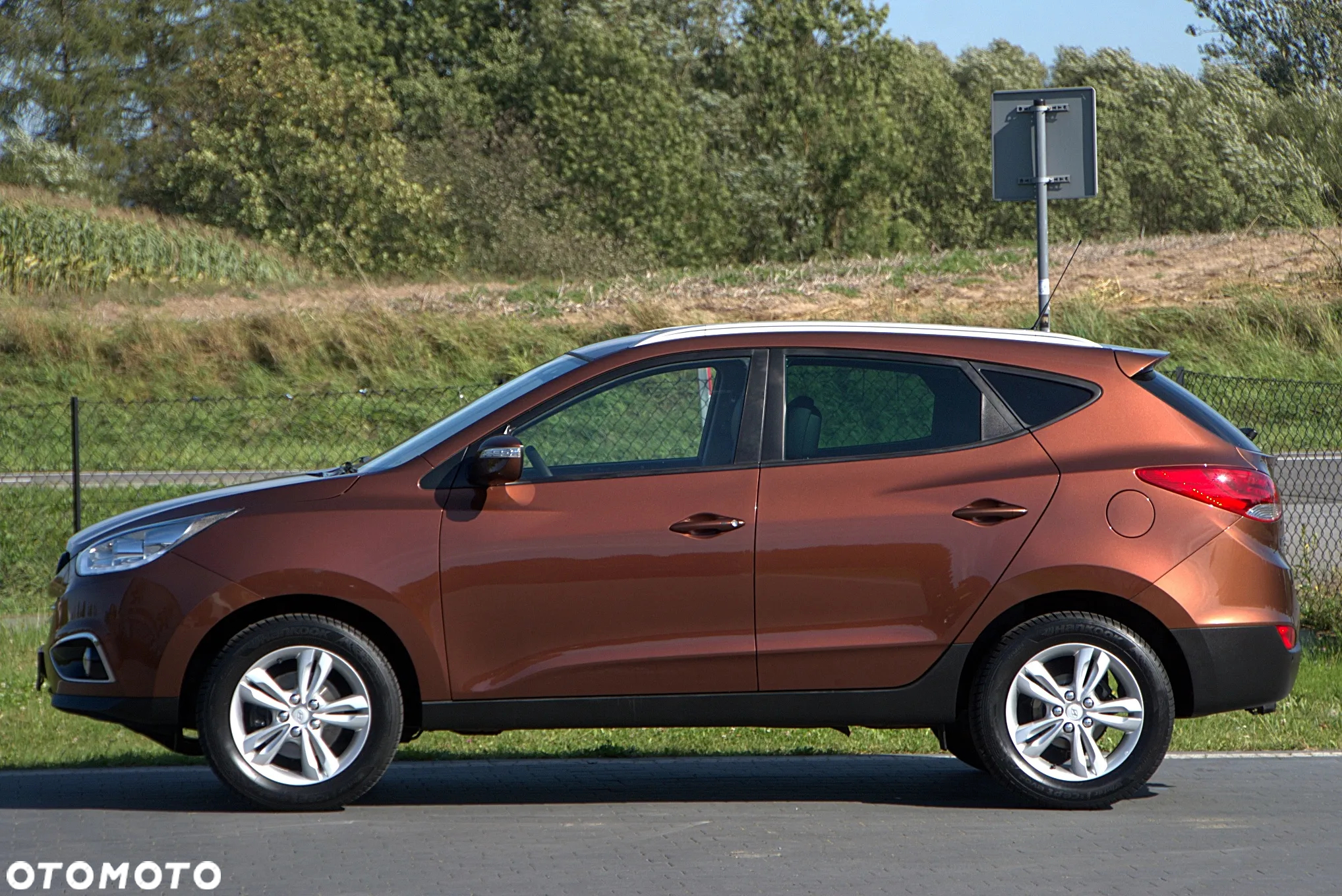 Hyundai ix35 1.6 2WD Fifa World Cup Edition - 11