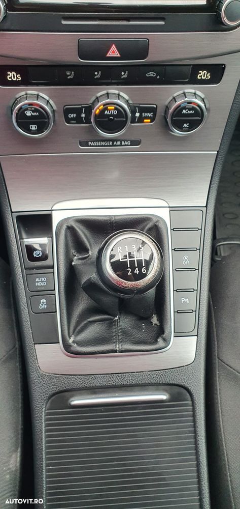 VOLKSWAGEN Passat 2012 — imagine 6