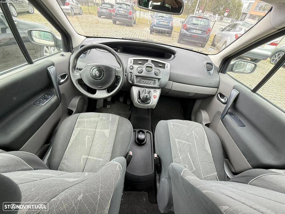 Renault Scénic 1.5 dCi Confort - 7