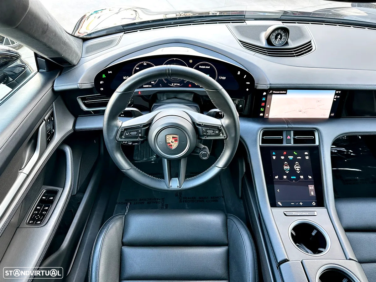 Porsche Taycan Turbo S - 9