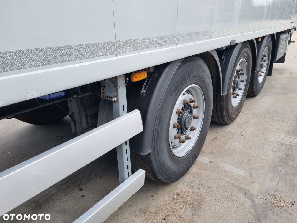 Knapen K200 Ruchoma podłoga 92m3 Podłoga 10 mm 2019 rok - 8