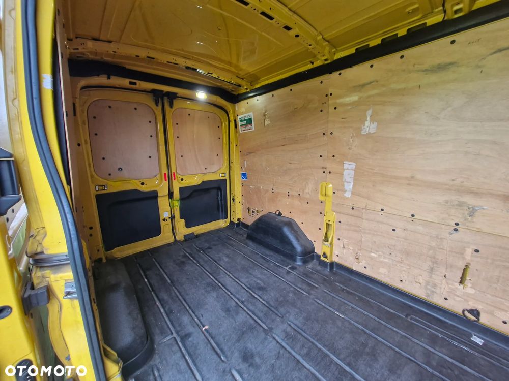 Ford transit - 21