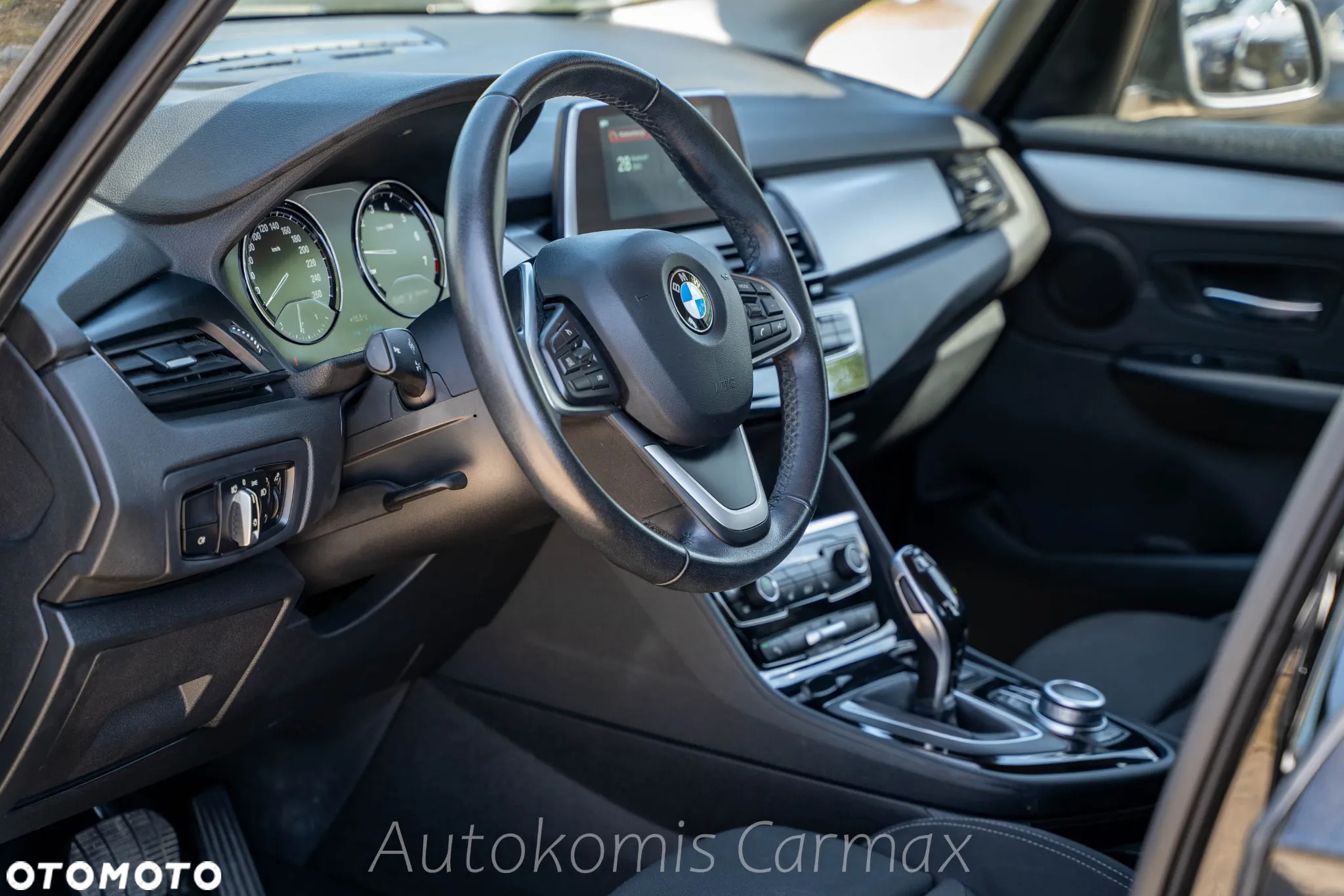 BMW Seria 2 220i - 12