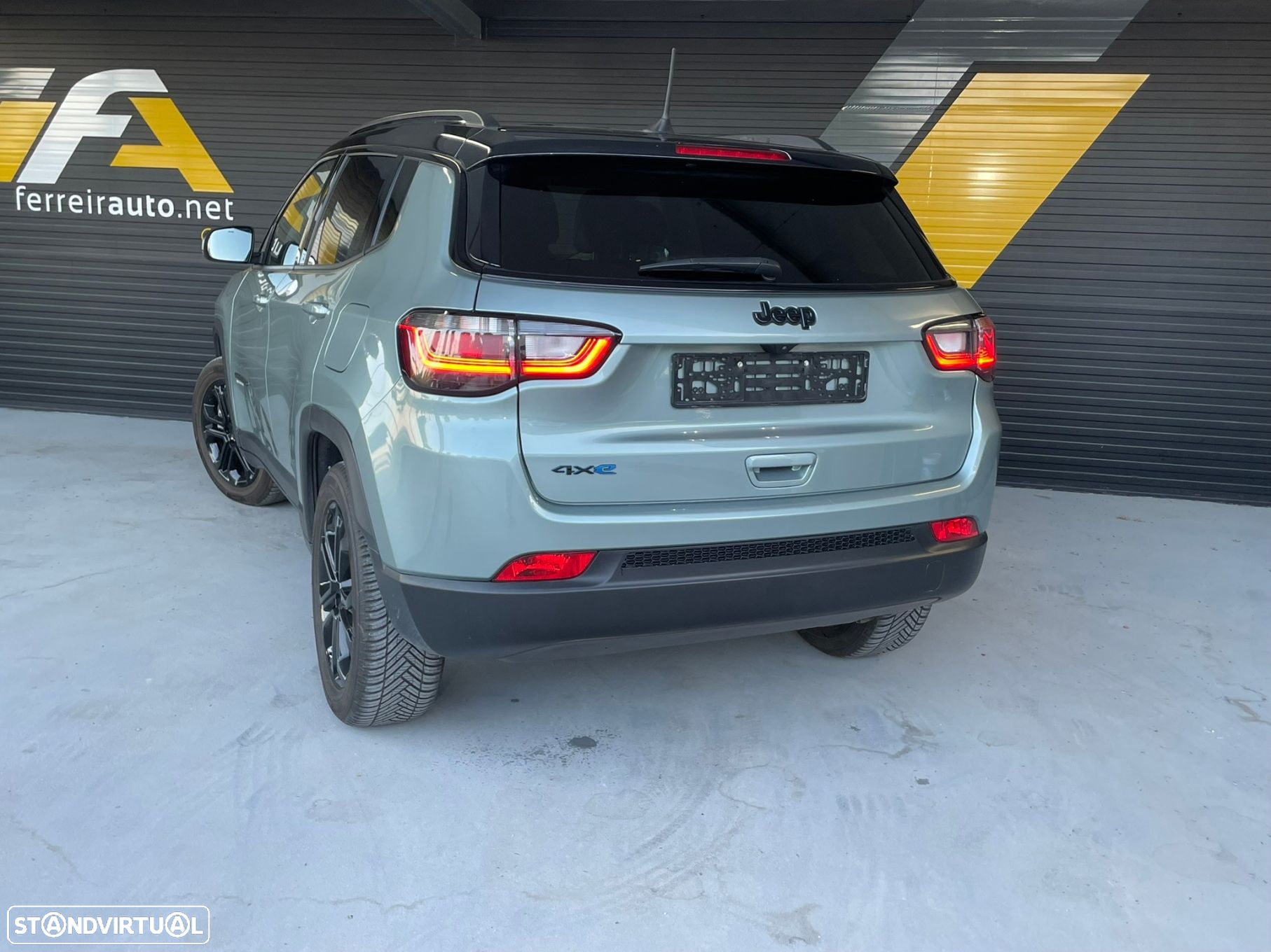 Jeep Compass - 4