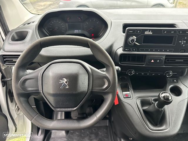 Peugeot PARTNER LONGA 3 LUGARES - 10