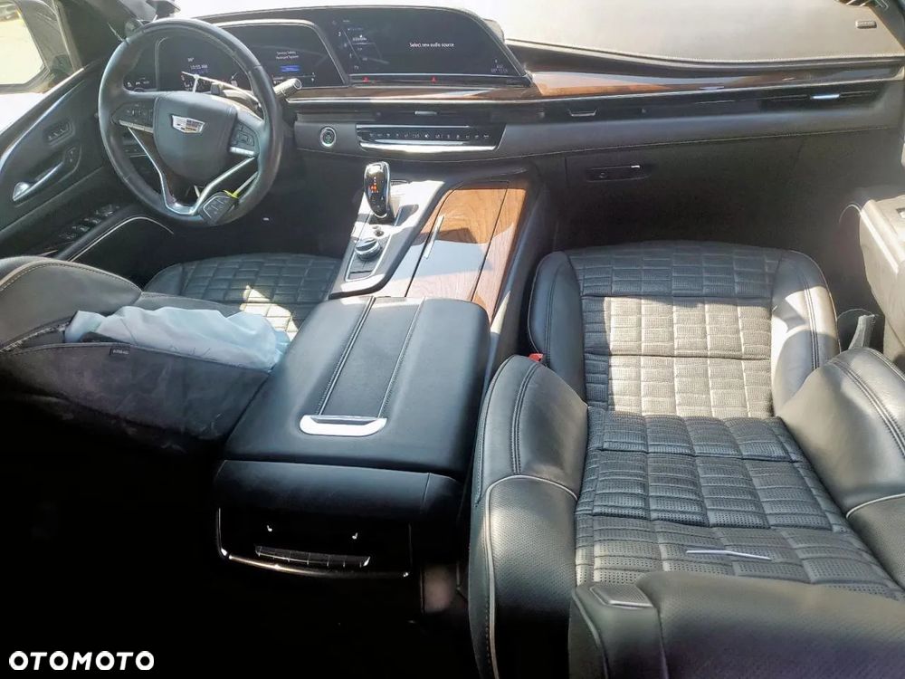 Cadillac Escalade 6.2 V8 AWD AT Platinum - 7