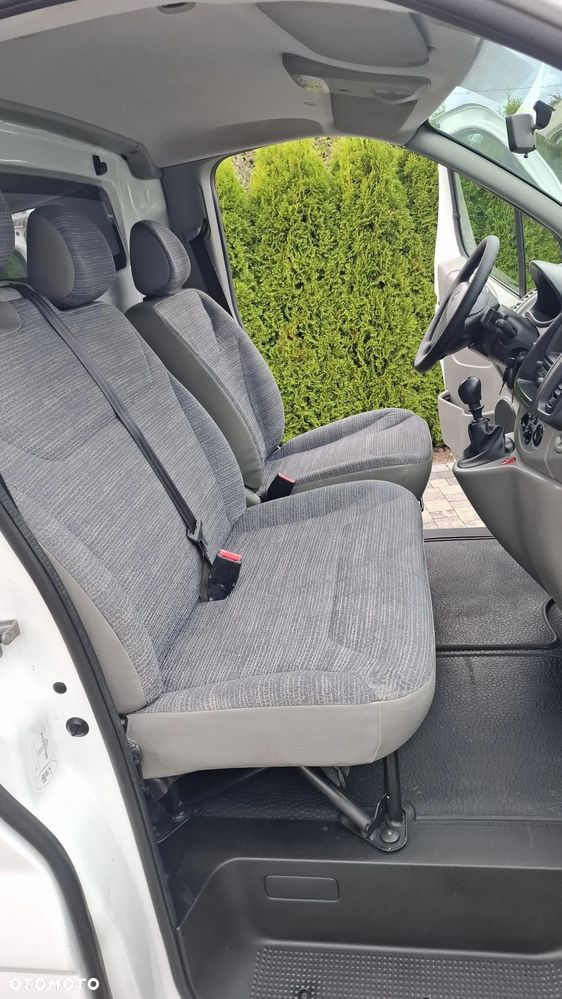 Renault Trafic - 21