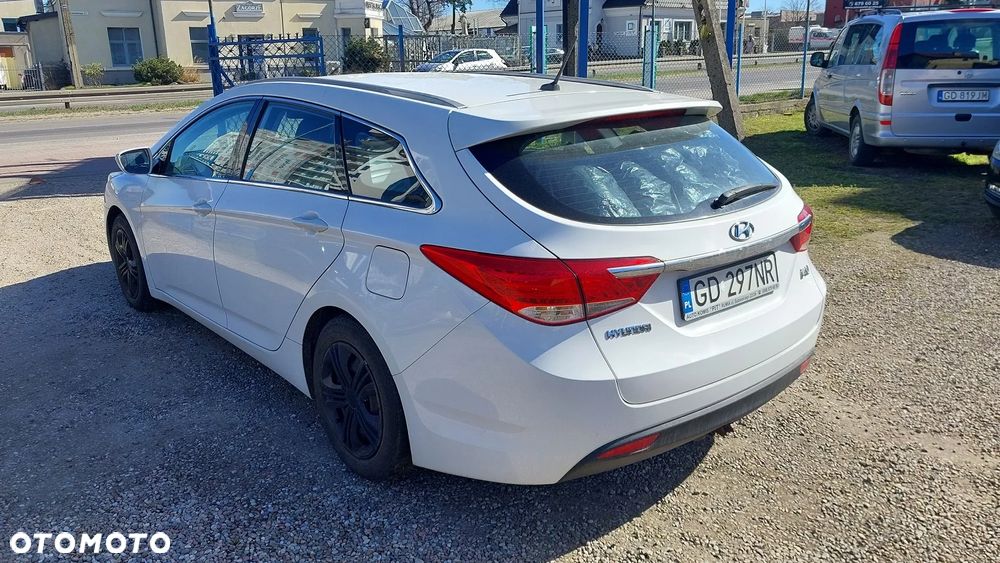 Hyundai i40 Kombi 1.6 Classic - 4