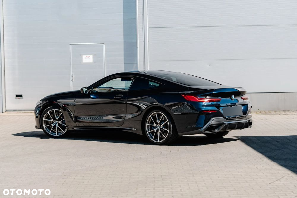 BMW Seria 8 M850i xDrive - 3