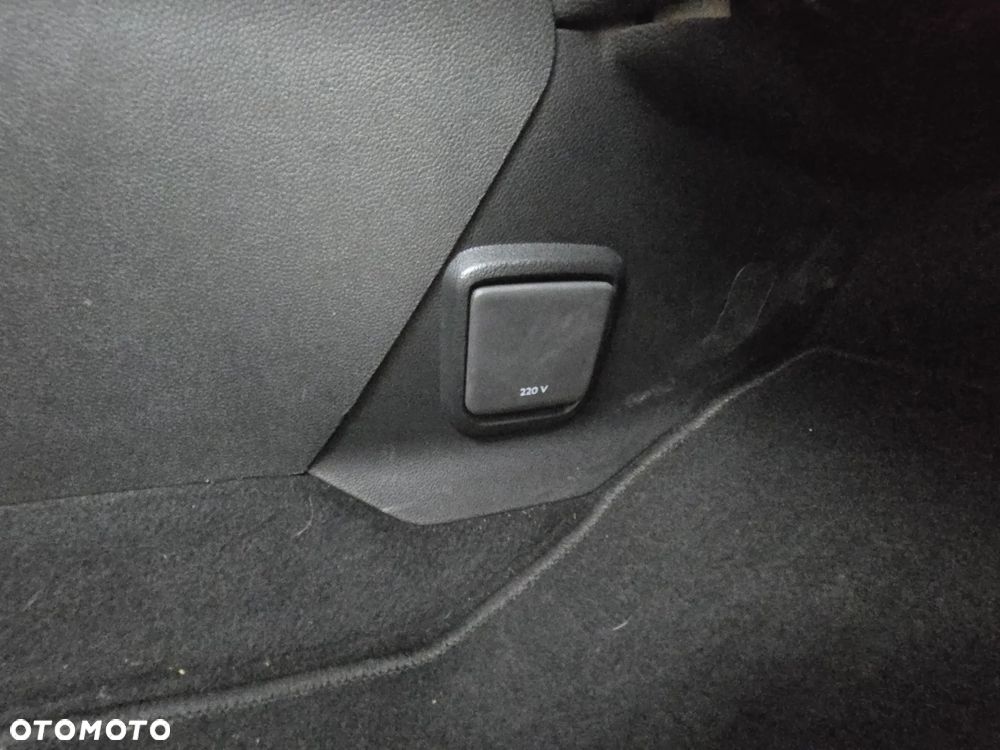Citroën Berlingo XL BlueHDi 130 EAT8 MAX - 15