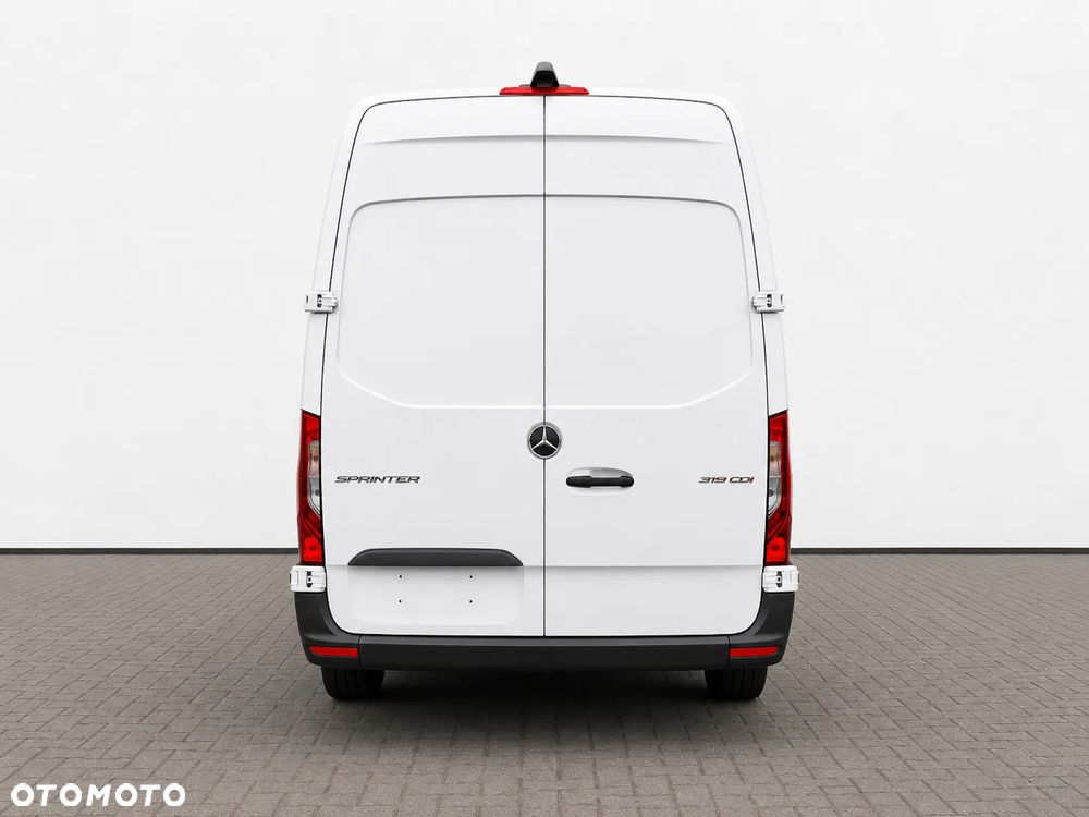 Mercedes-Benz Sprinter - 6