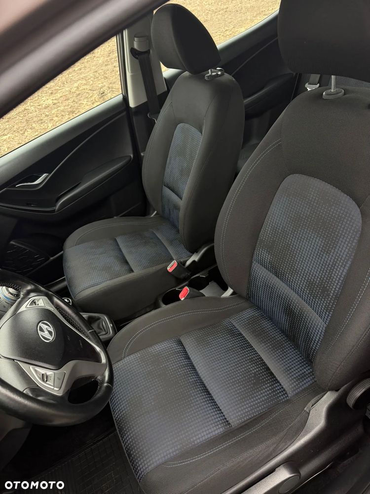 Hyundai ix20 1.6 blue Trend - 9