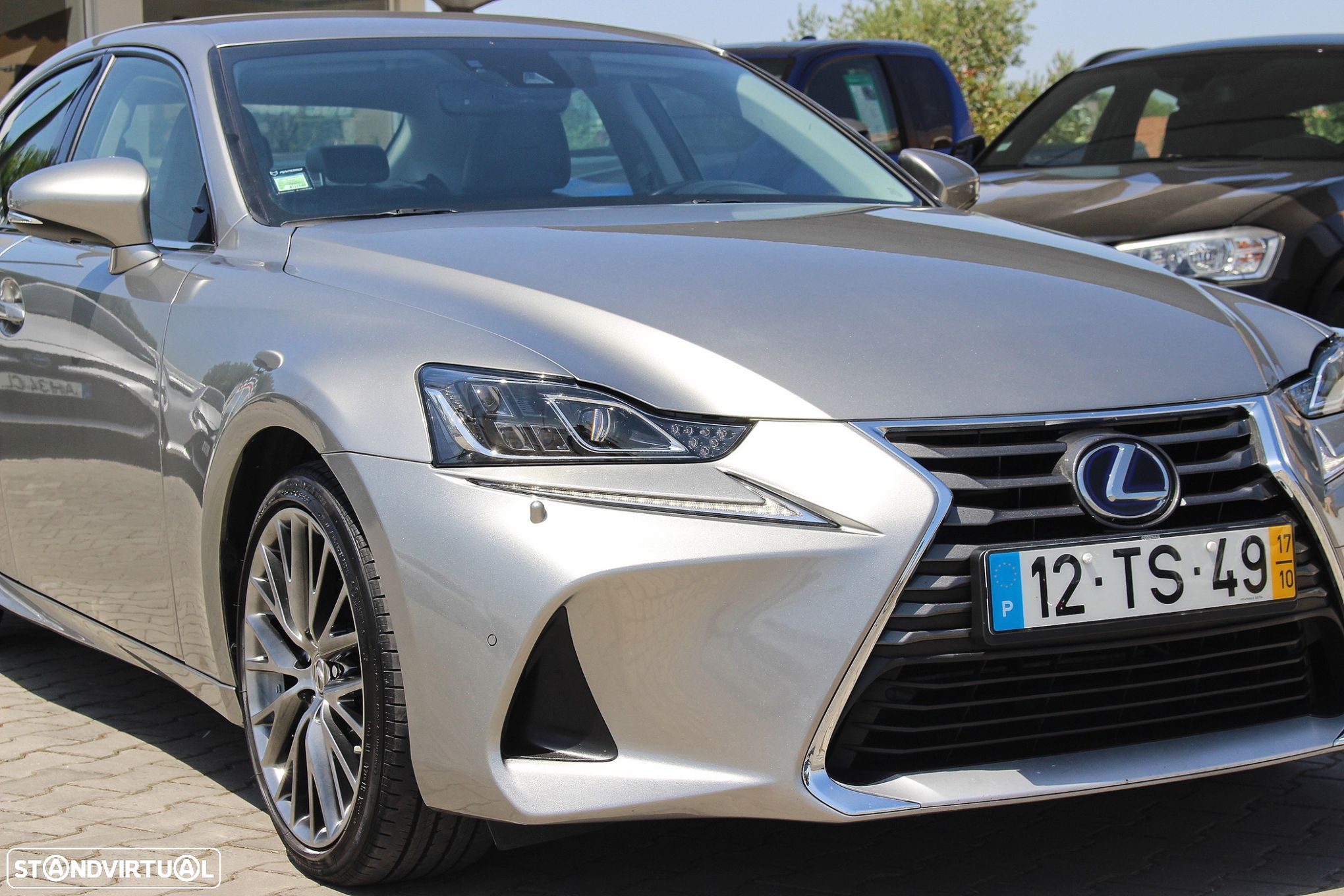 Lexus IS 300H Luxury - 5